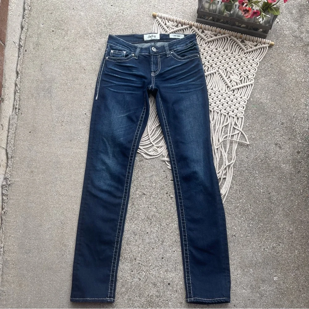 Daytrip Skinny Jeans Size 25 - Picture 2 of 8